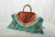 Load images into the gallery viewer,Bag cover scarf &quot;Classic&quot; Green 50 x 50
